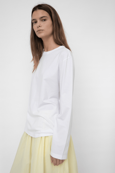 FREYA LONG SLEEVE T-SHIRT - WHITE – Studio Feder