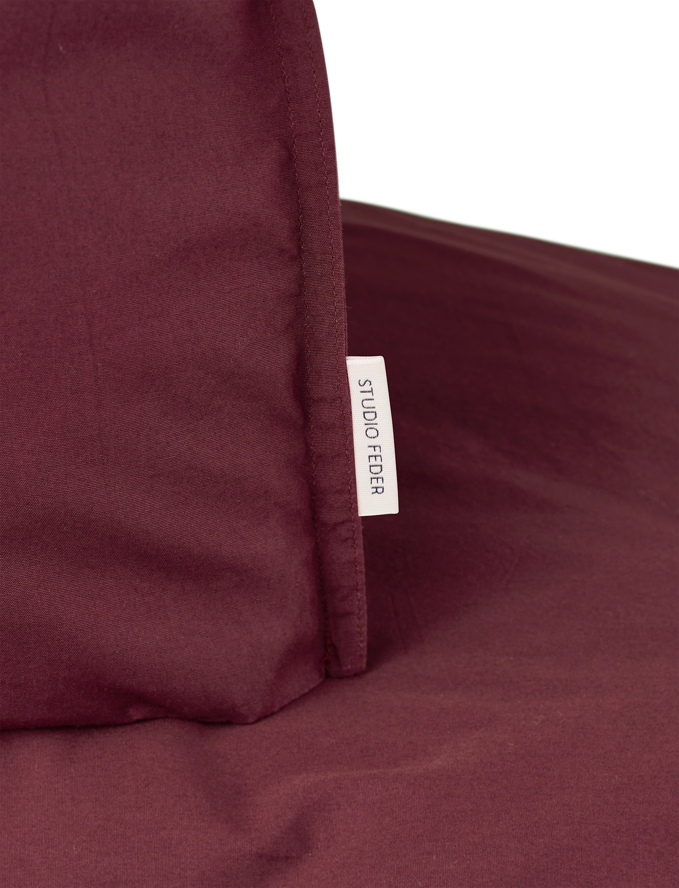 JUNIOR BEDDING - BURGUNDY