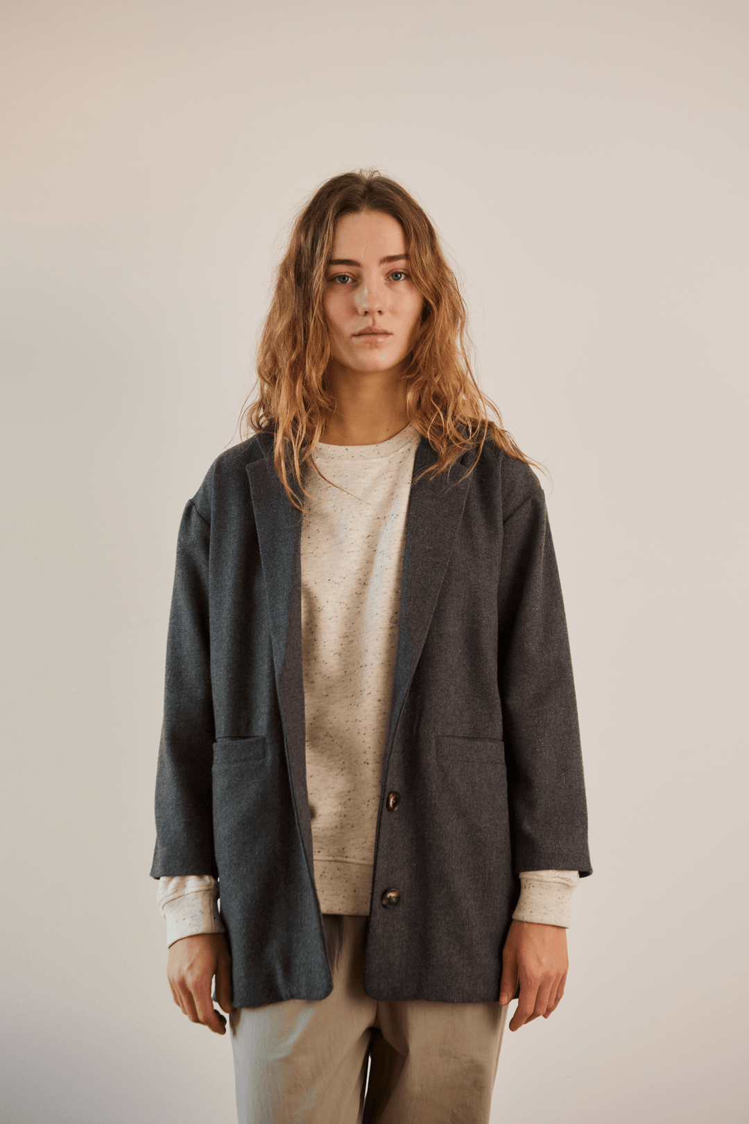 ジャケット Loulou Studio SS24 DONAU BLAZER (DONAU FJORD GREY) Donau Blazer – La Garçonne