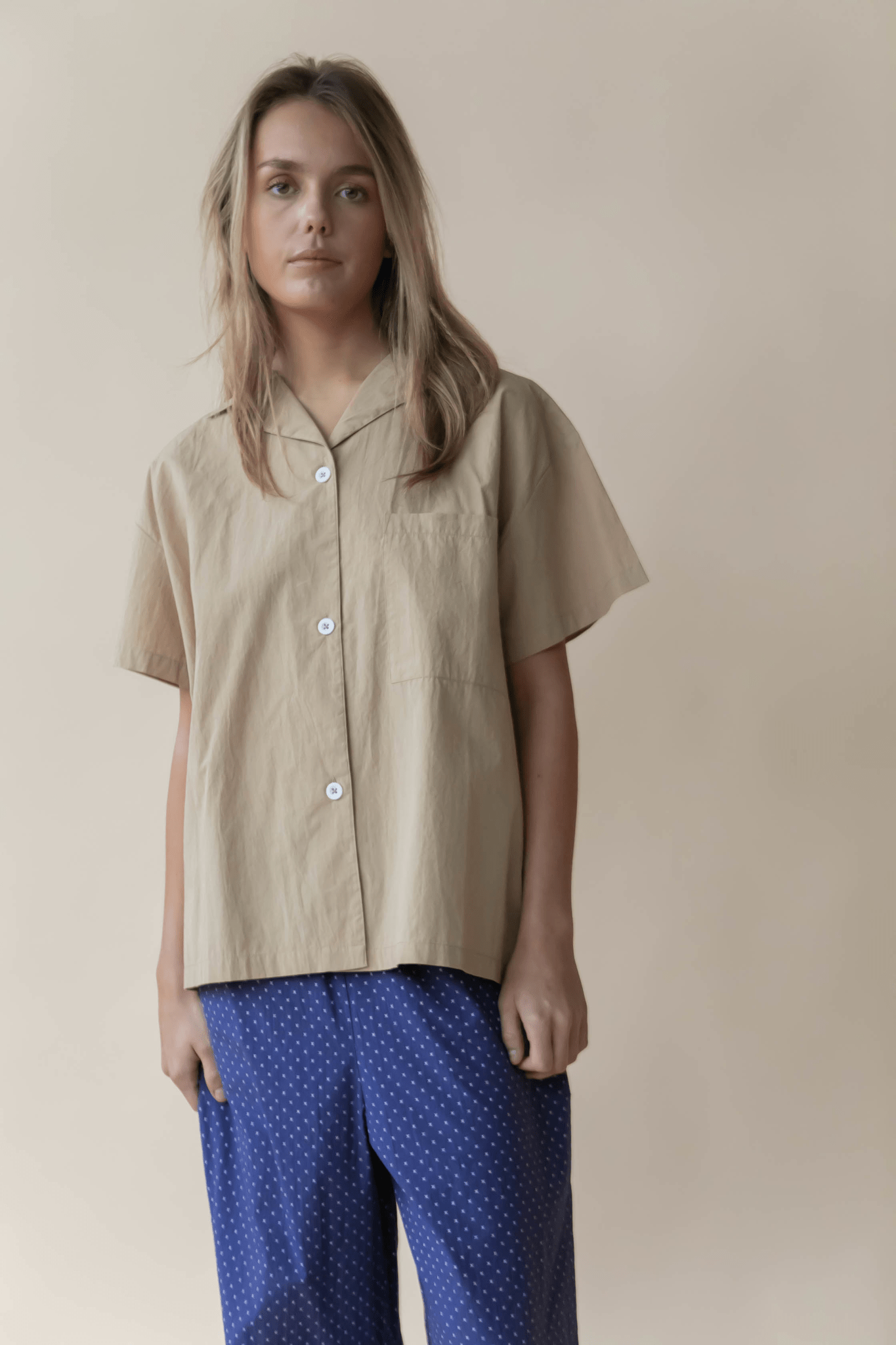 VICTORIA SHIRT - SAND BEIGE